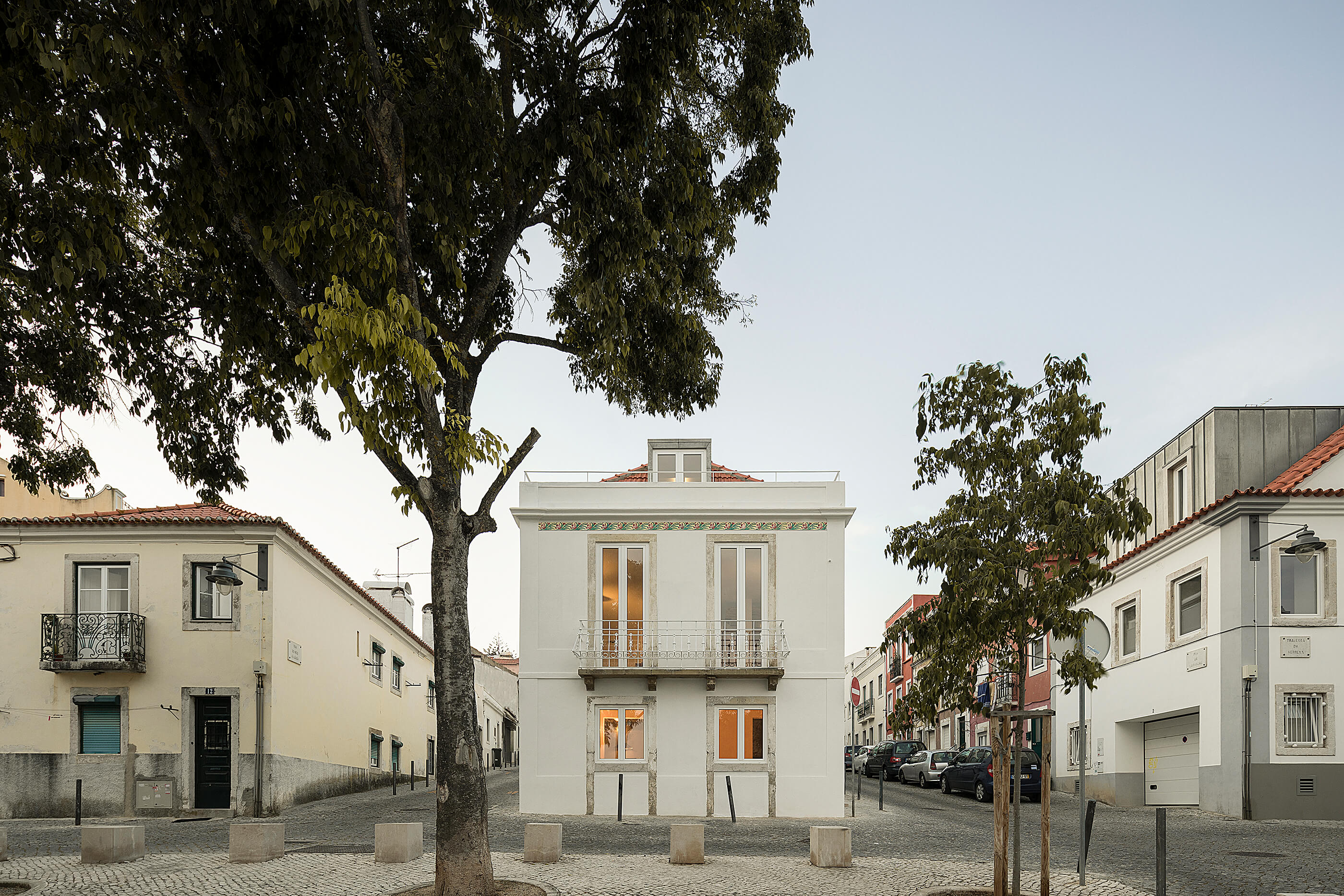 Reportagem Fotografia de arquitectura portuguesa fotografo Ivo tavares studio projecto Casa na Ajuda de Smg Arquitectos