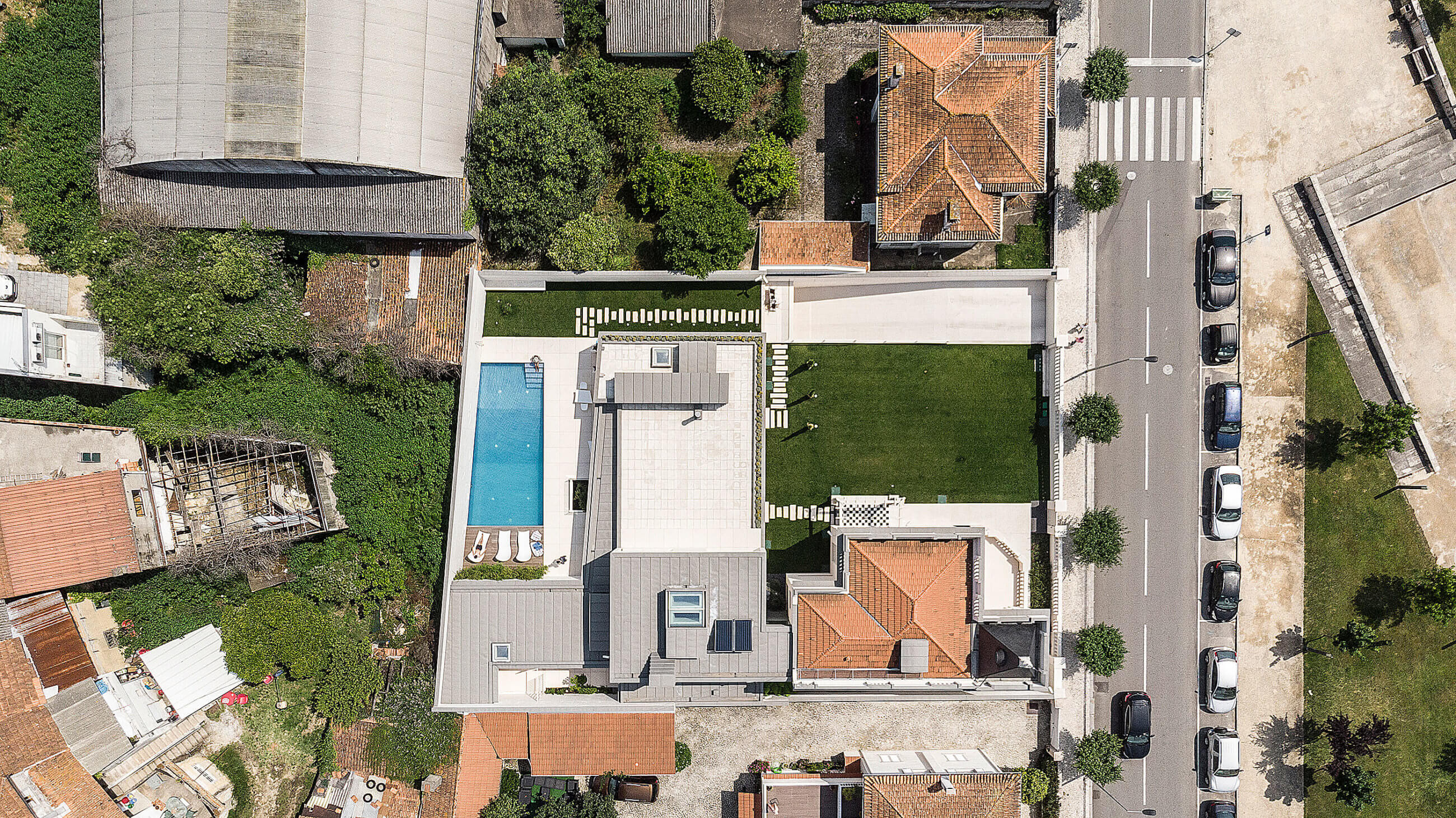Reportagem Fotografia de arquitectura portuguesa fotografo Ivo tavares studio projecto Casa em Águeda do Espaço Objecto