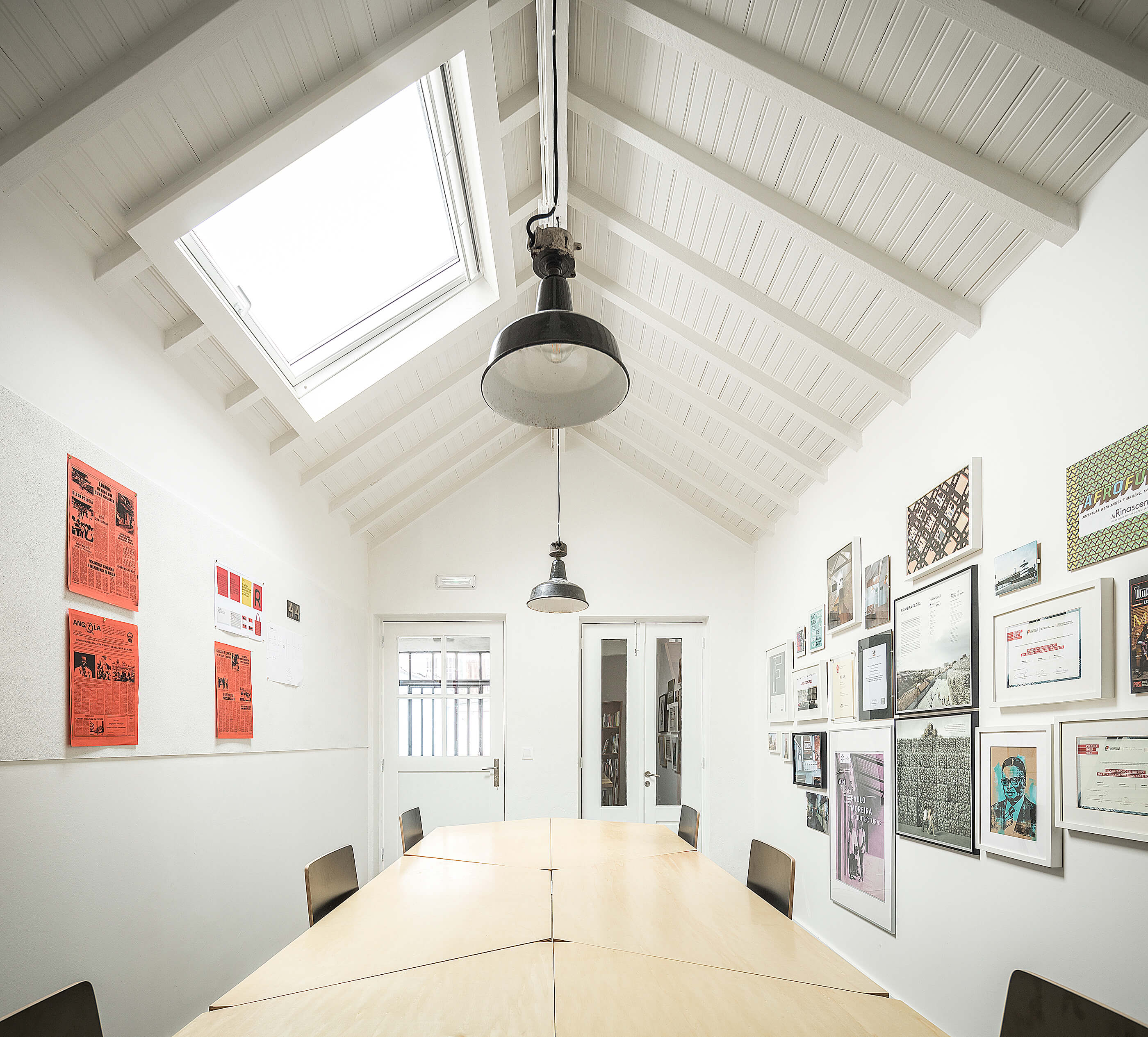 Reportagem Fotografia de arquitectura portuguesa fotografo Ivo tavares studio projecto Instituto de Paulo Moreira Architectures