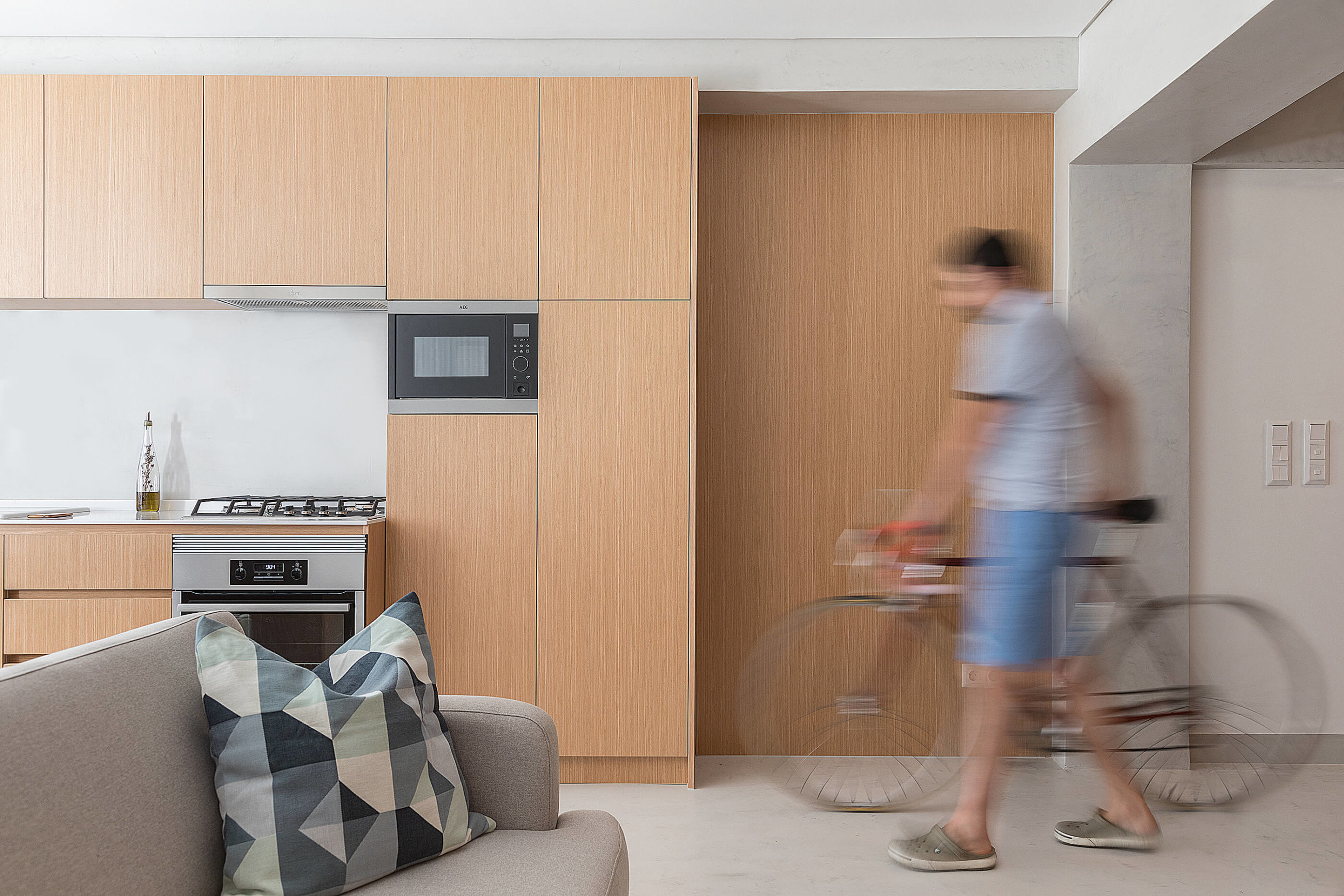 Reportagem Fotografia de arquitectura portuguesa fotografo Ivo tavares studio projecto reabilitação apartamento de Paulo Moreira Architectures