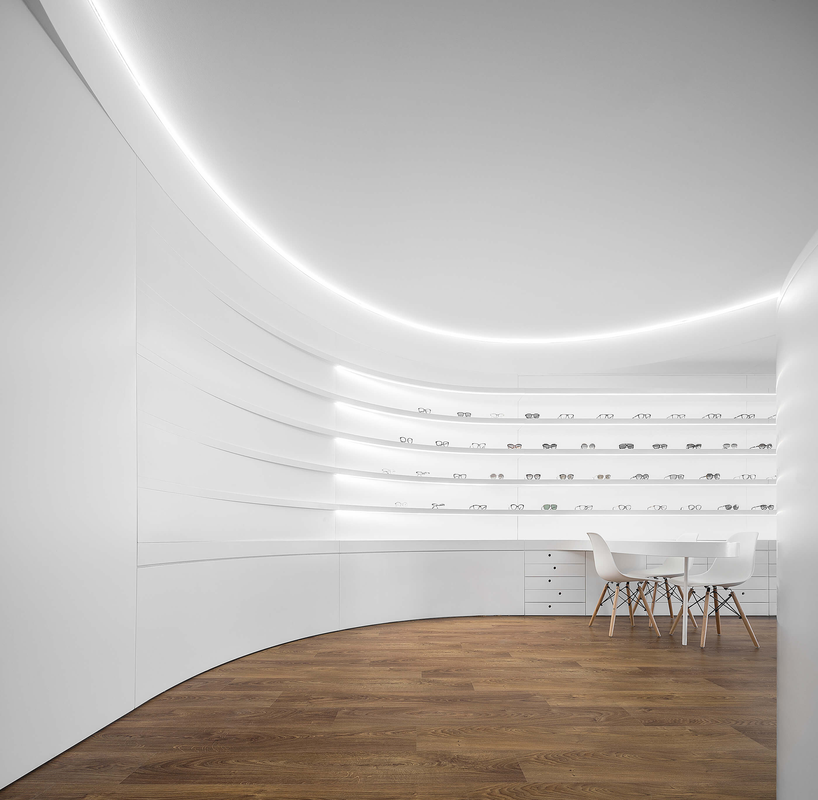 Reportagem Fotografia de arquitectura portuguesa fotografo Ivo tavares studio projecto Óptica Pitães de Tsou Arquitectos