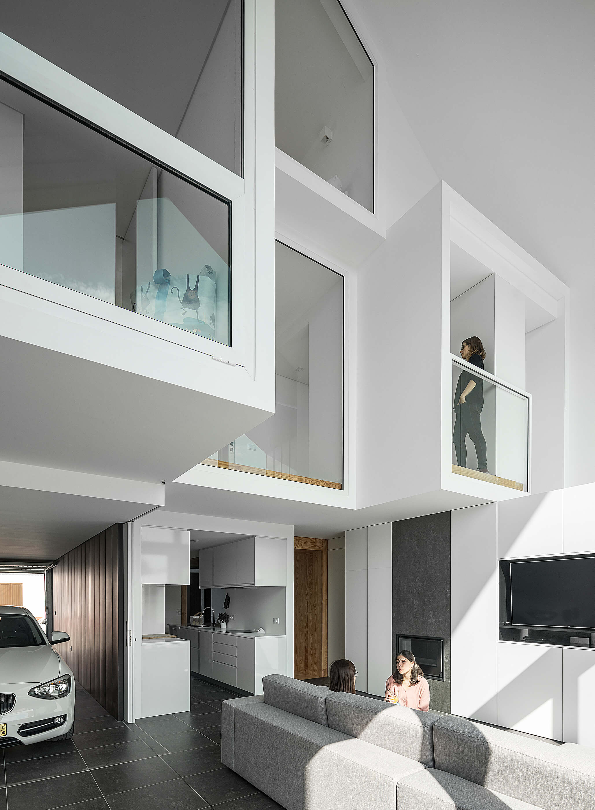 Reportagem Fotografia de arquitectura portuguesa fotografo Ivo tavares studio projecto reabilitação casa do arco do atelier Frari