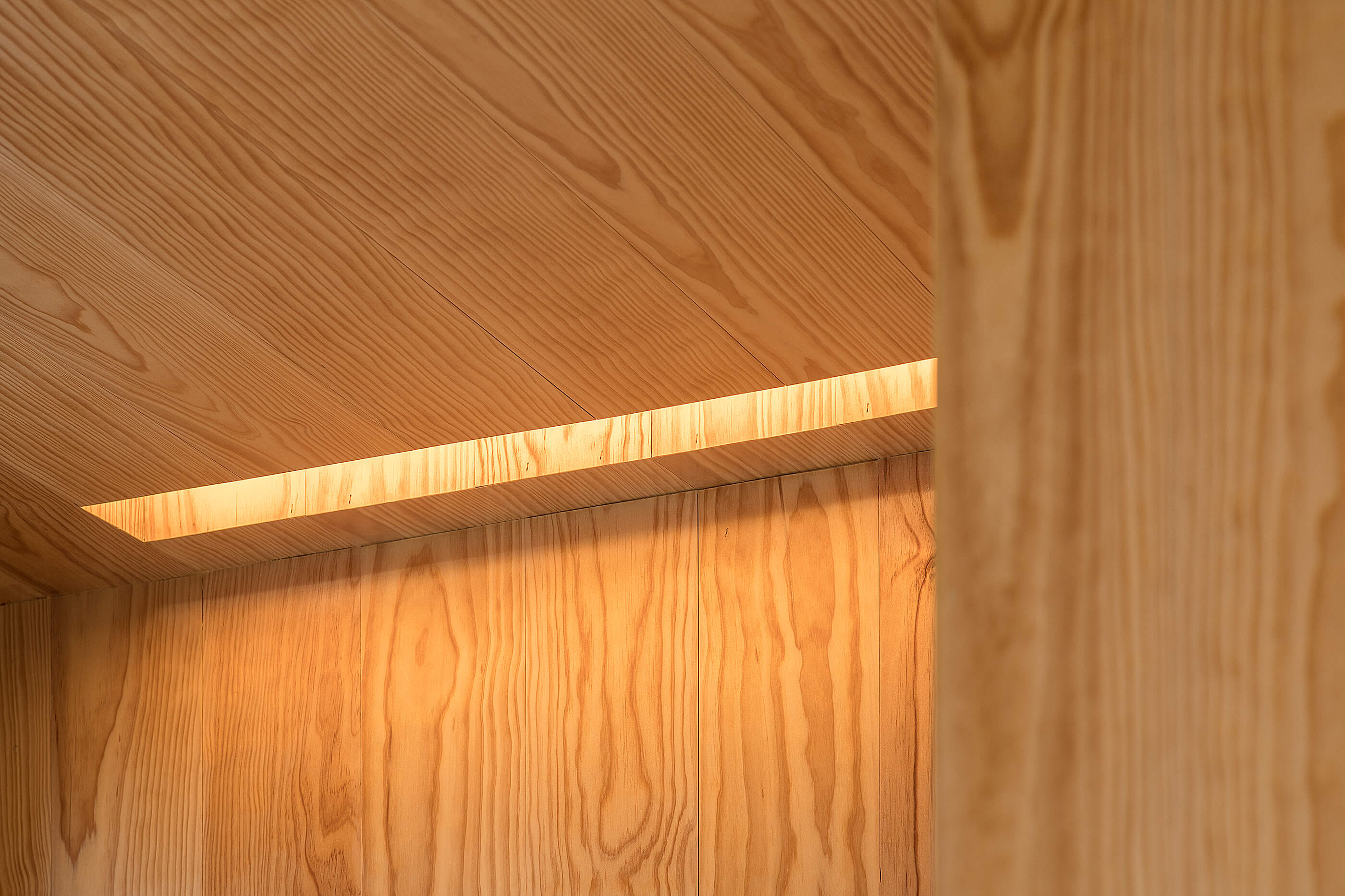 Reportagem Fotografia de arquitectura portuguesa fotografo Ivo tavares studio projecto reabilitação casa do arco do atelier Frari