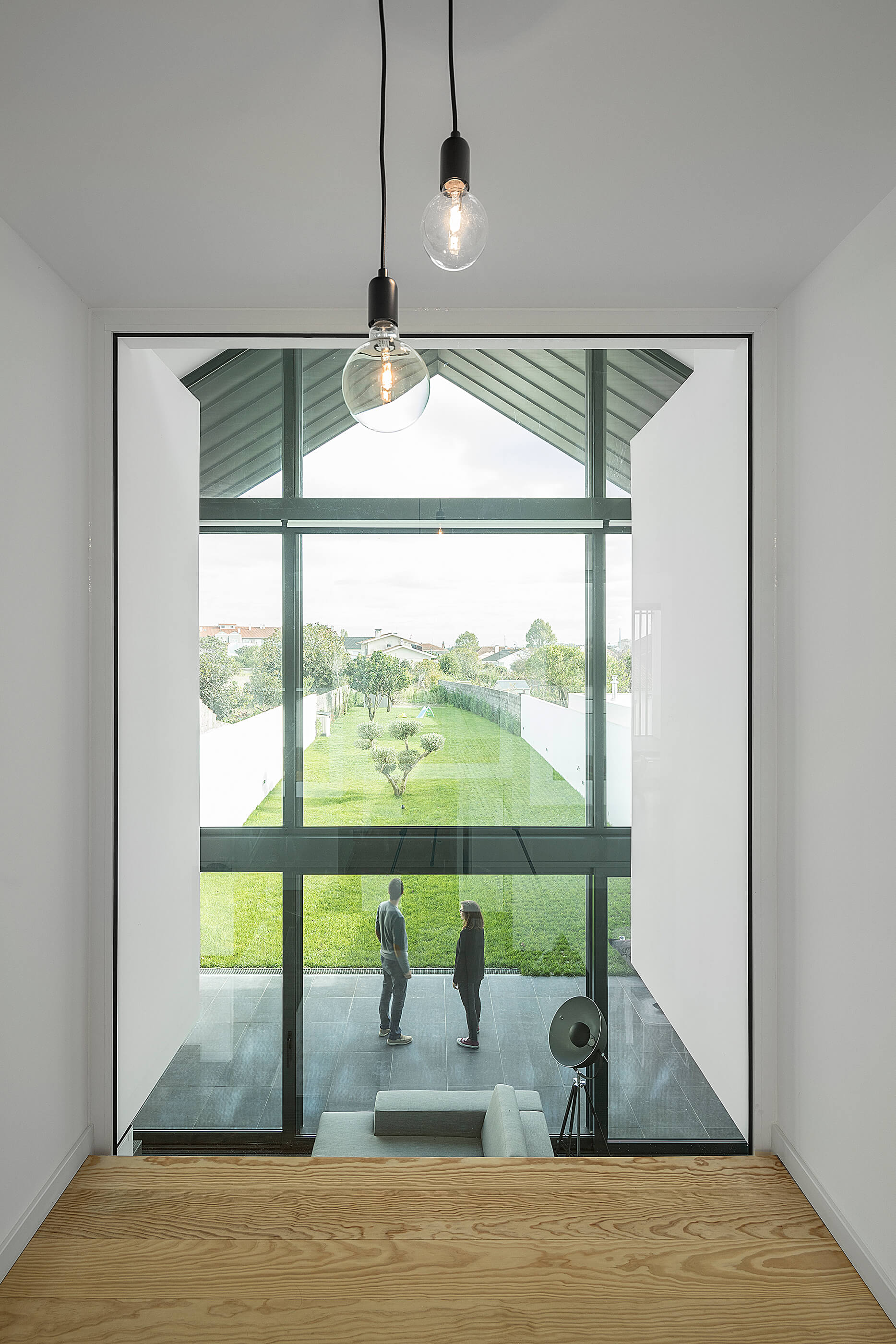 Reportagem Fotografia de arquitectura portuguesa fotografo Ivo tavares studio projecto reabilitação casa do arco do atelier Frari