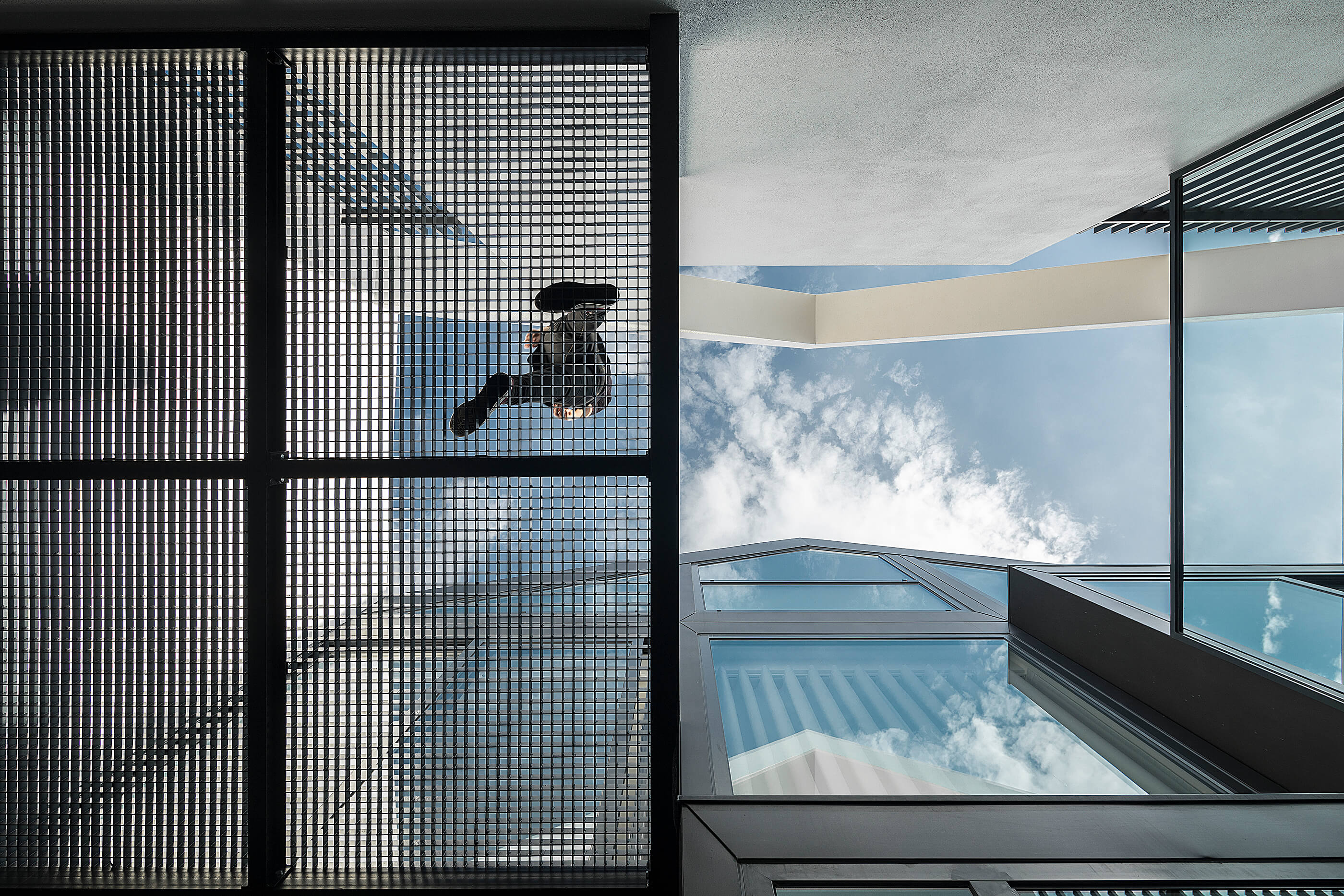 Reportagem Fotografia de arquitectura portuguesa fotografo Ivo tavares studio projecto reabilitação casa do arco do atelier Frari