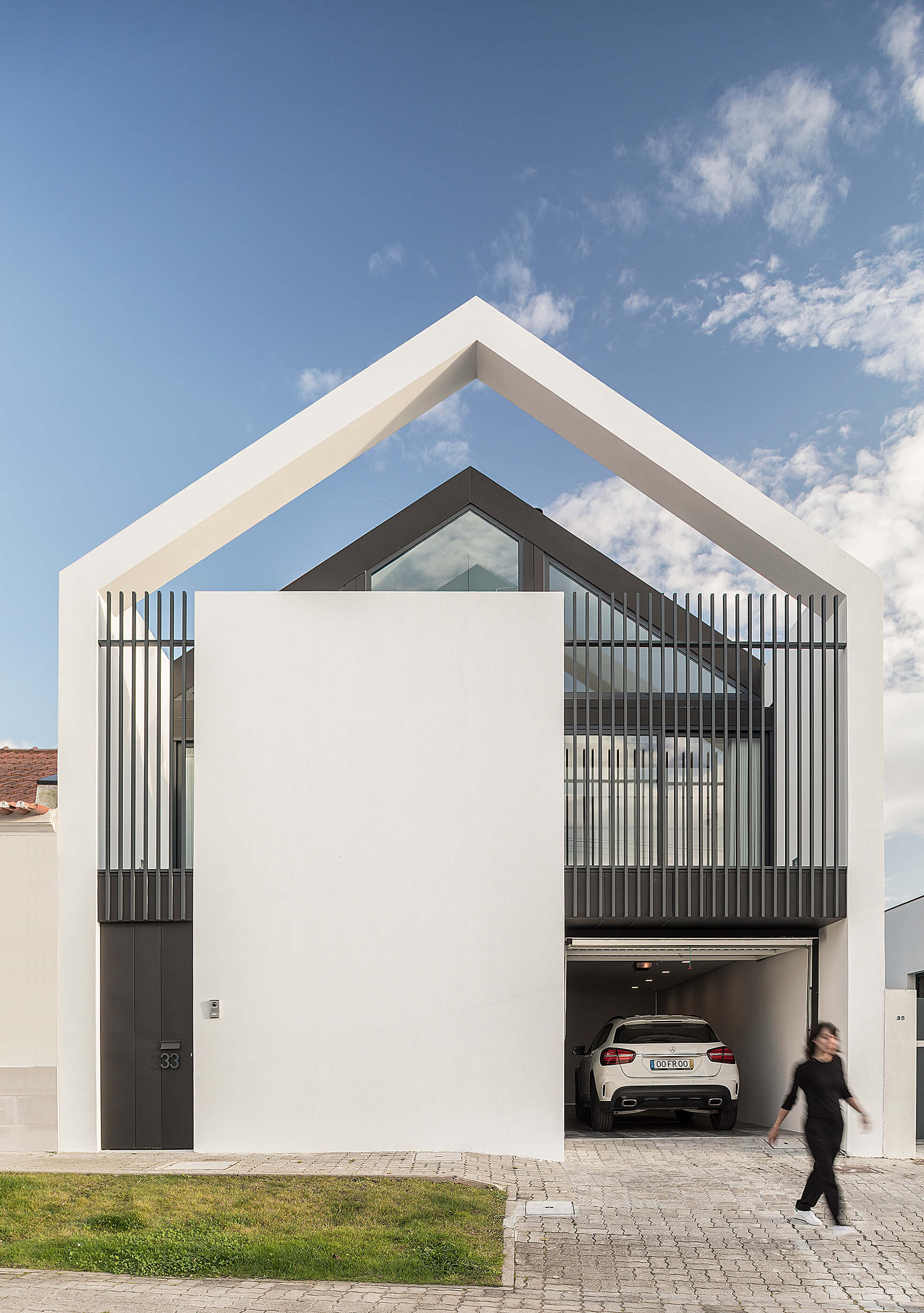 Reportagem Fotografia de arquitectura portuguesa fotografo Ivo tavares studio projecto reabilitação casa do arco do atelier Frari