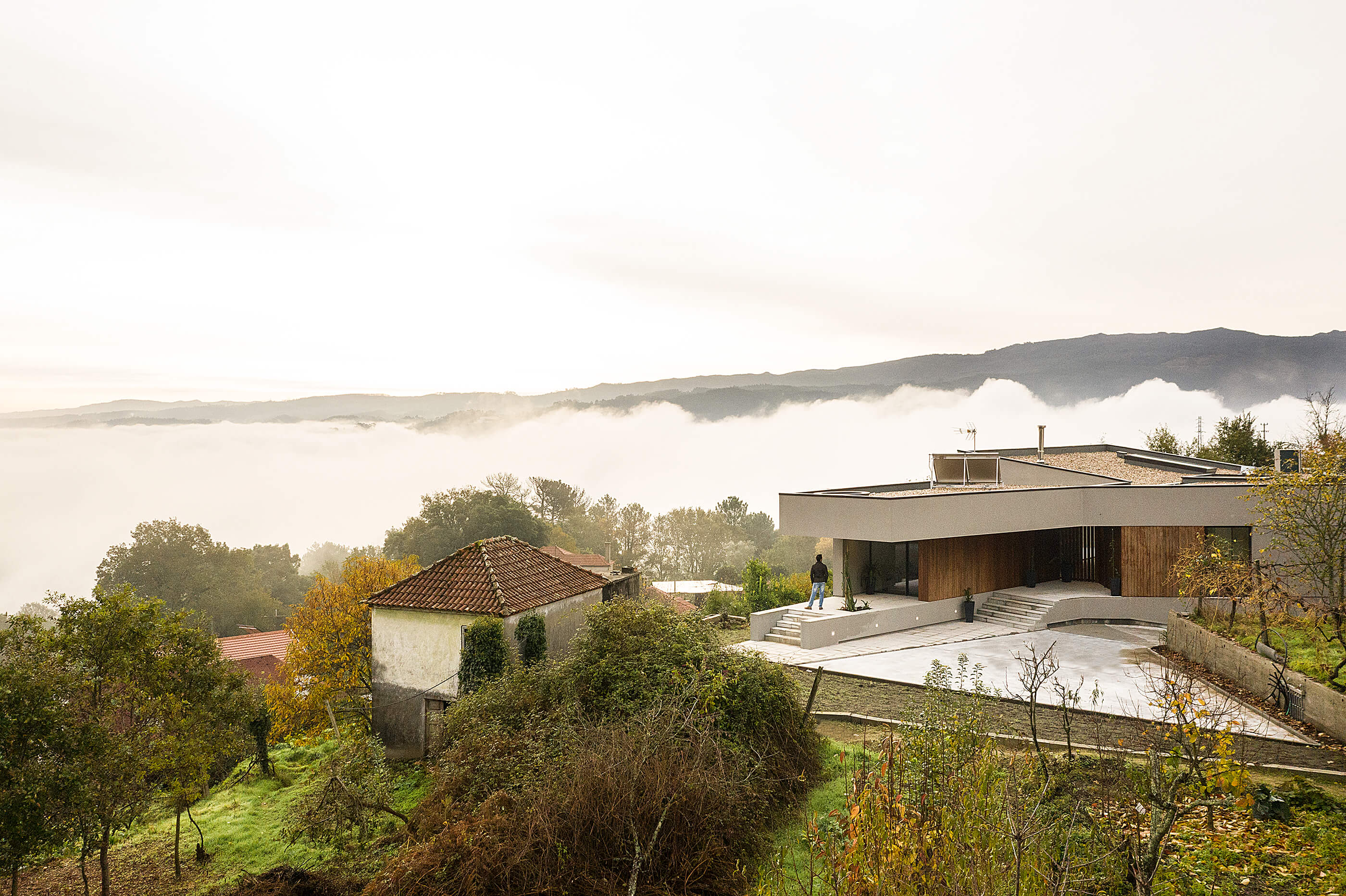 Reportagem Fotografia de arquitectura portuguesa fotografo Ivo tavares studio projecto Casa GR de Paulo Martins