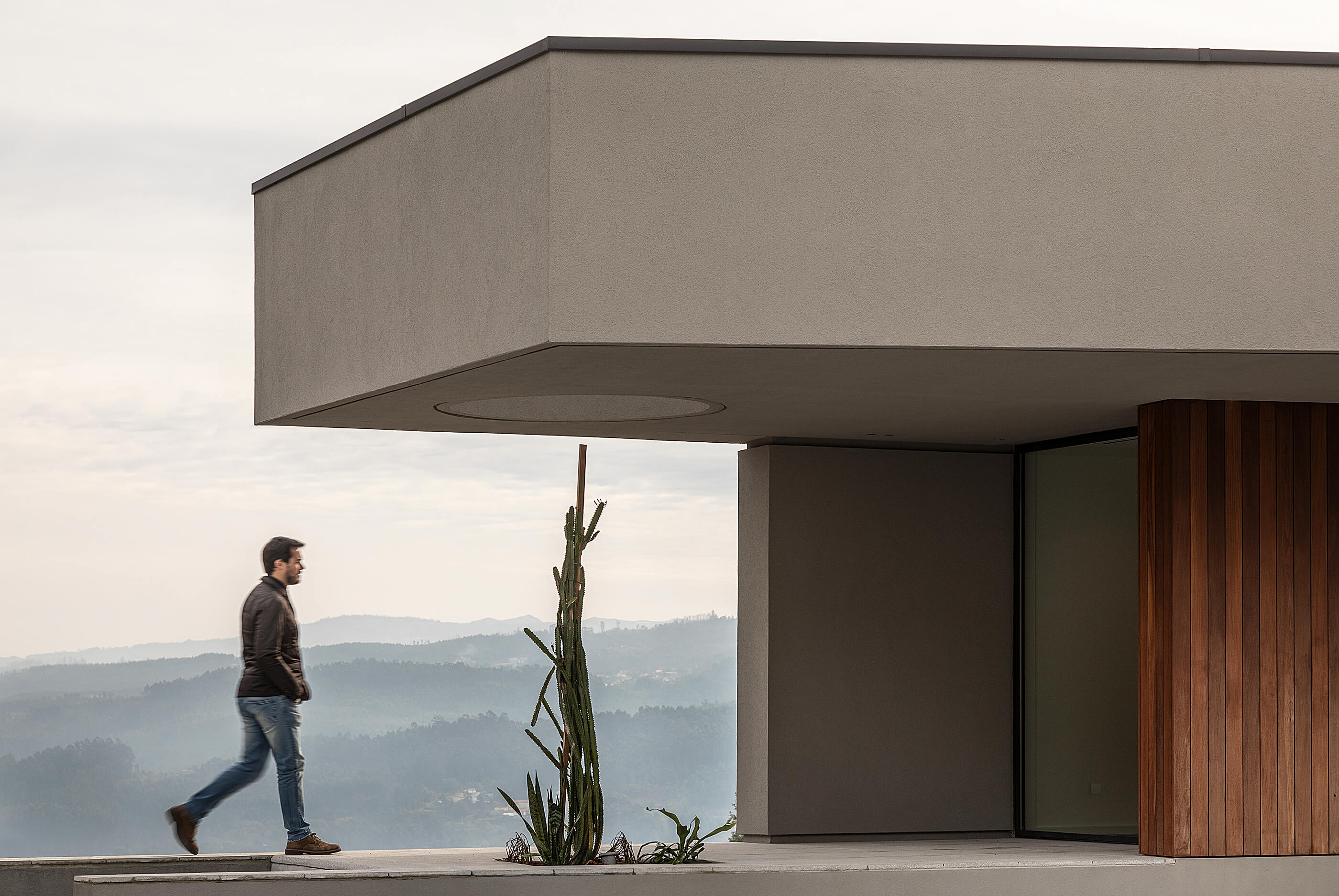 Reportagem Fotografia de arquitectura portuguesa fotografo Ivo tavares studio projecto Casa GR de Paulo Martins
