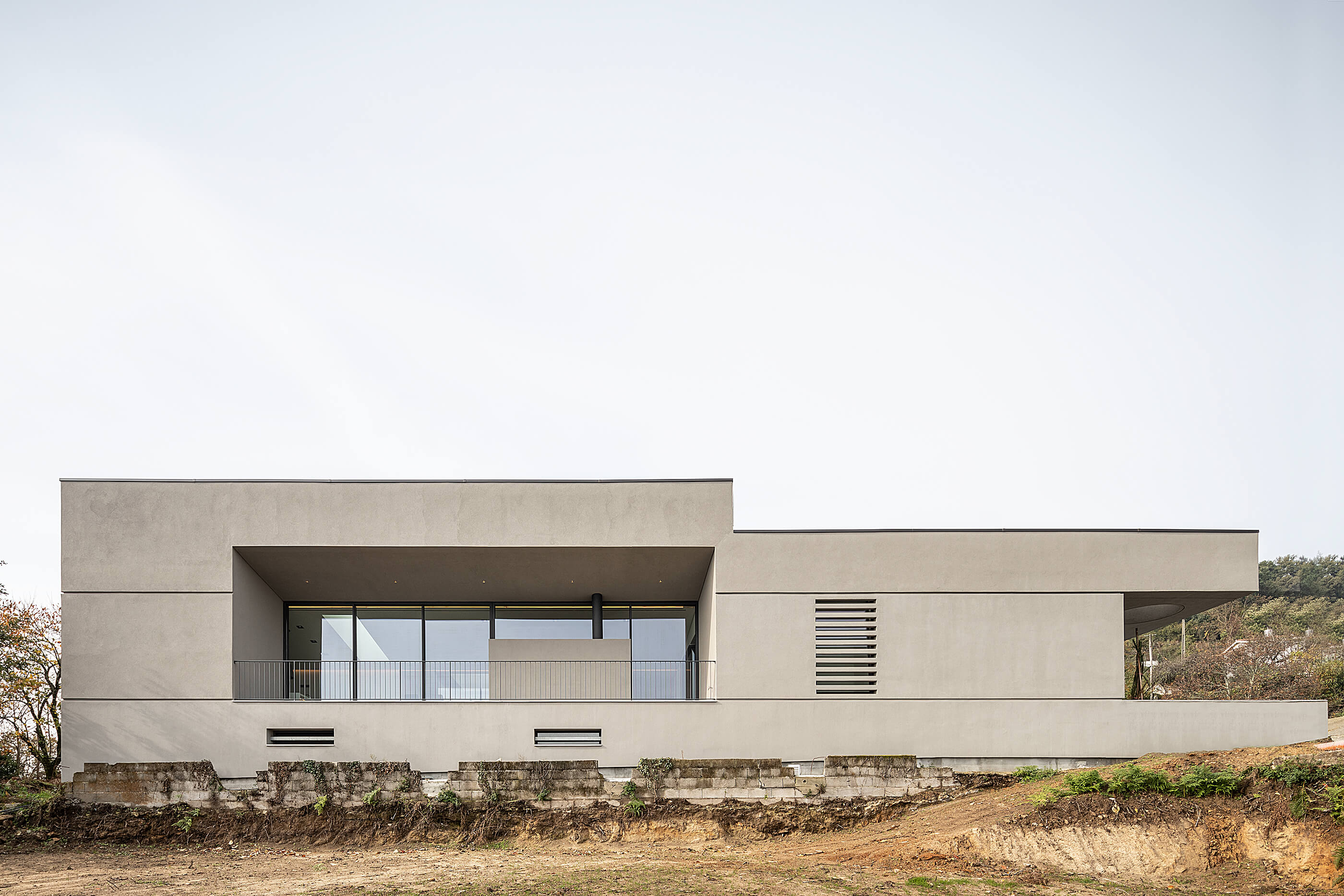 Reportagem Fotografia de arquitectura portuguesa fotografo Ivo tavares studio projecto Casa GR de Paulo Martins