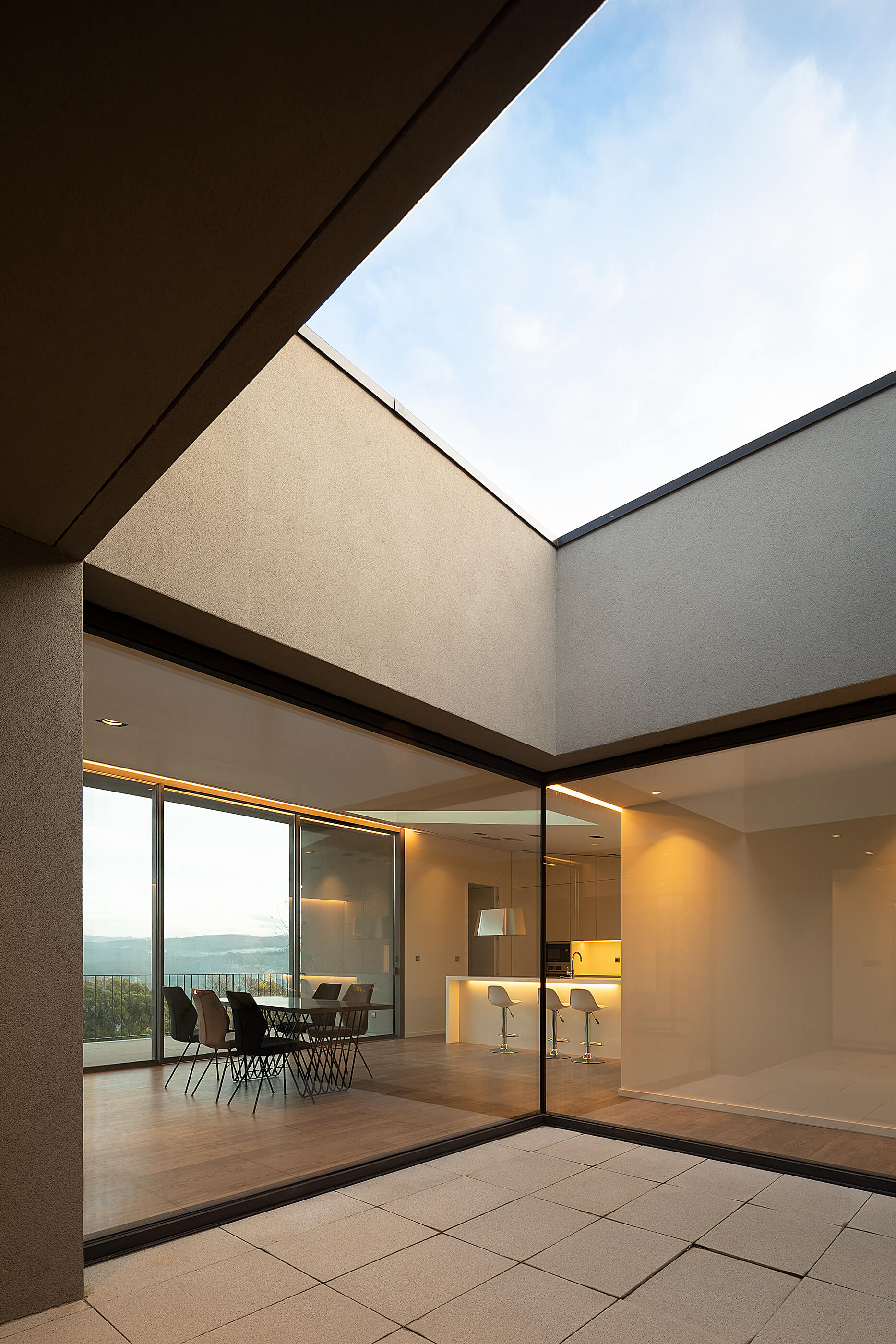 Reportagem Fotografia de arquitectura portuguesa fotografo Ivo tavares studio projecto Casa GR de Paulo Martins
