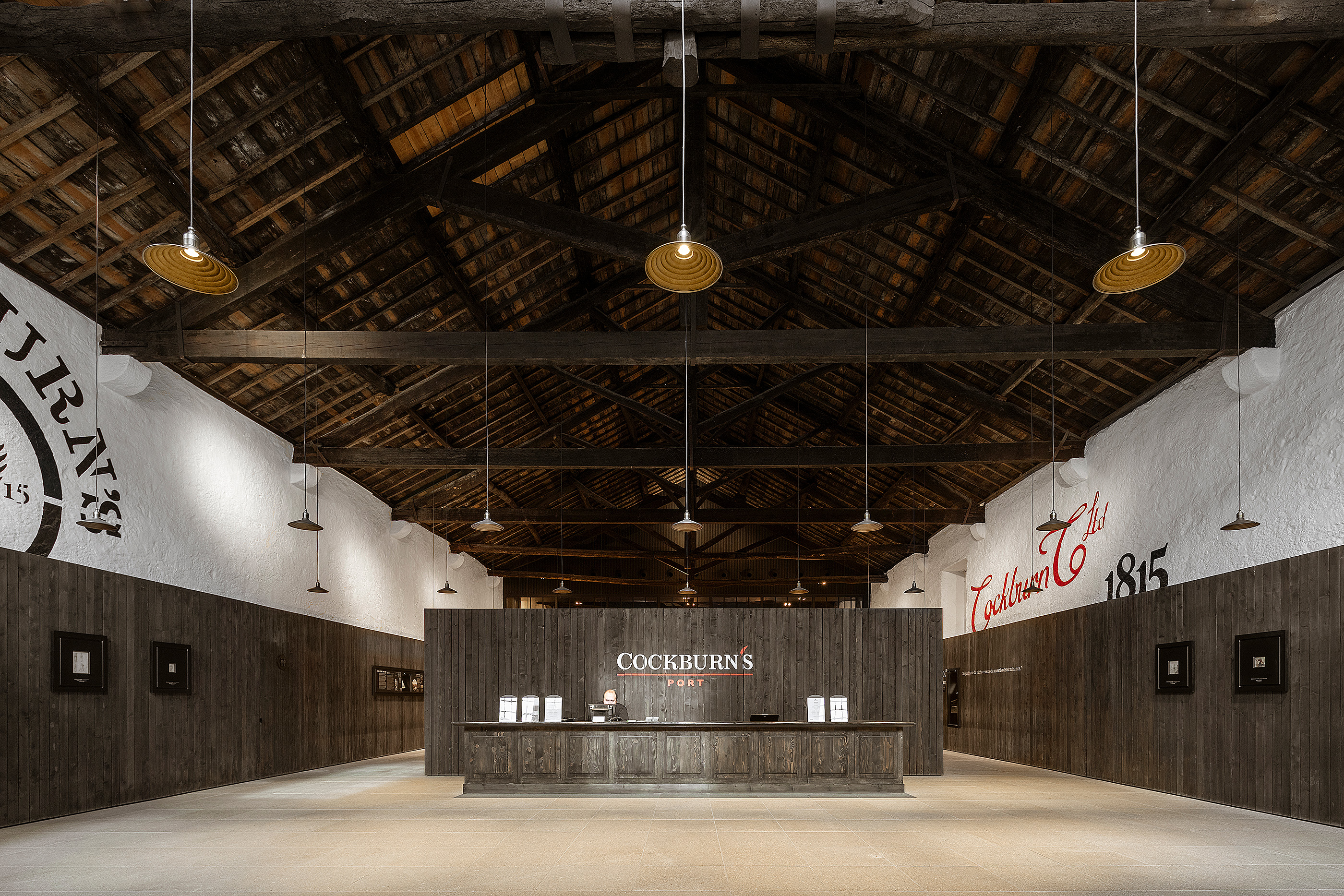 Reportagem Fotografia De Arquitectura Portuguesa Fotografo Ivo Tavares Studio Caves Cockburns Do Atelier P06