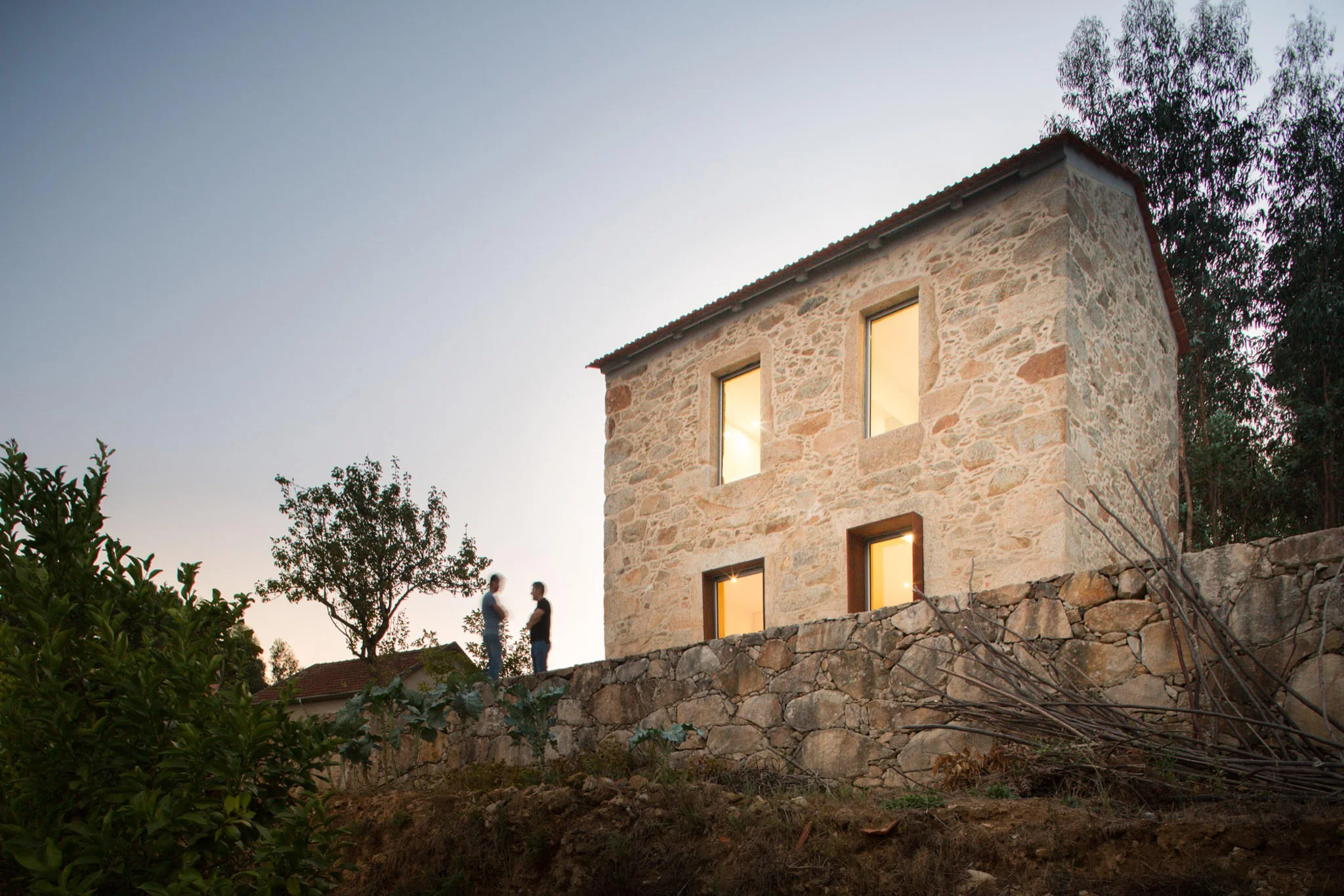 Reportagem Fotografia De Arquitectura Portuguesa Fotografo Ivo Tavares Studio Casa Sh De Paulo Martins Arquitecto.