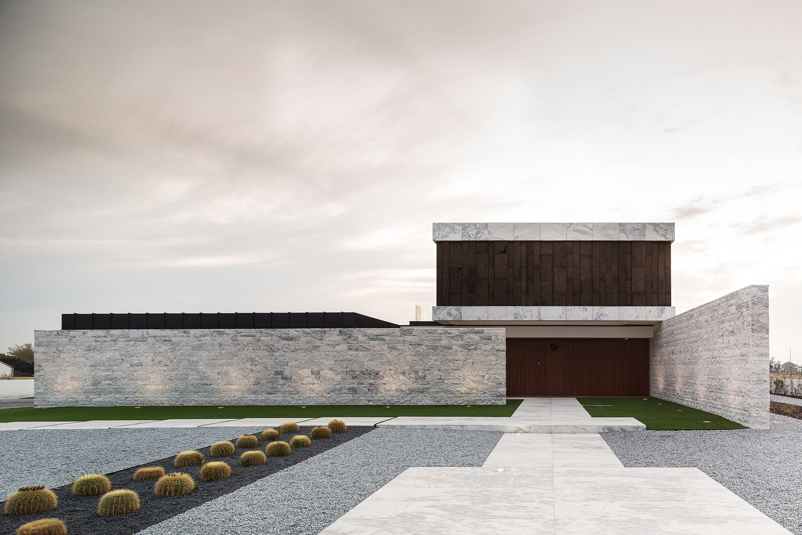 Reportagem Fotografia De Arquitectura Portuguesa Fotografo Ivo Tavares Studio Casa privada do atelier Risco Singular