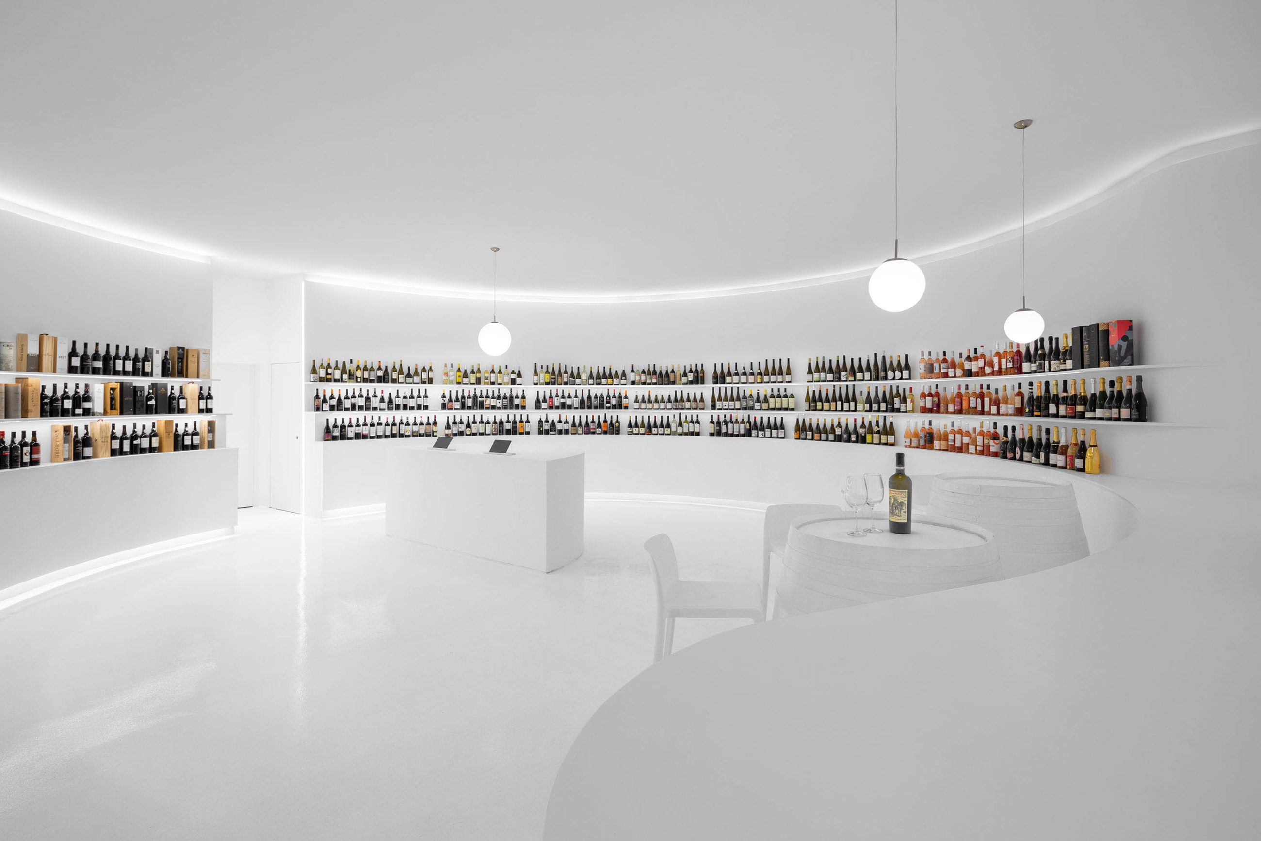 Portugal Vineyards Concept Store do atelier Porto Architects e fotografia arquitetura de ivo tavares studio