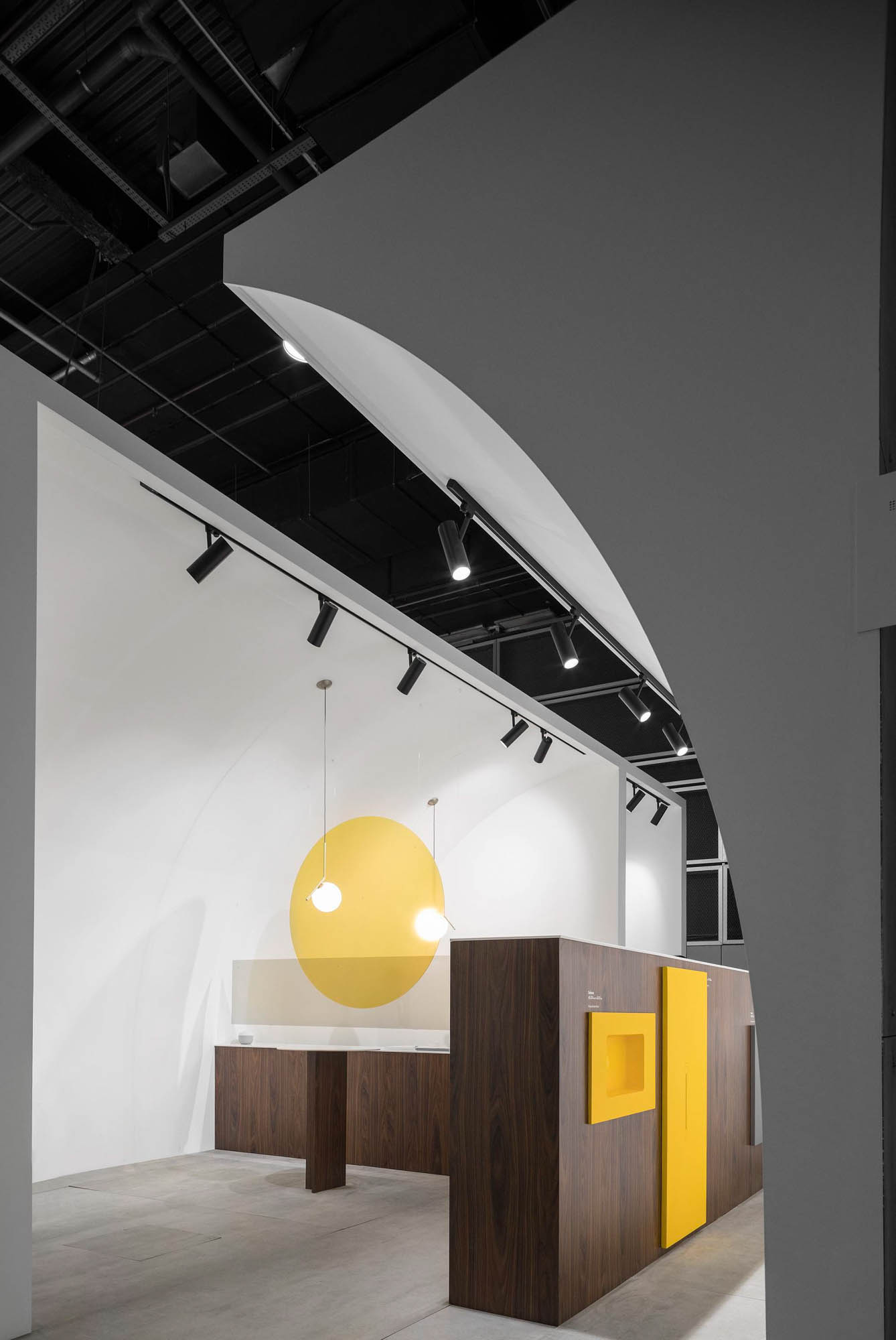Stand Resigres Cevisama Em Valencia Do Atelier De Arquitetura Xa