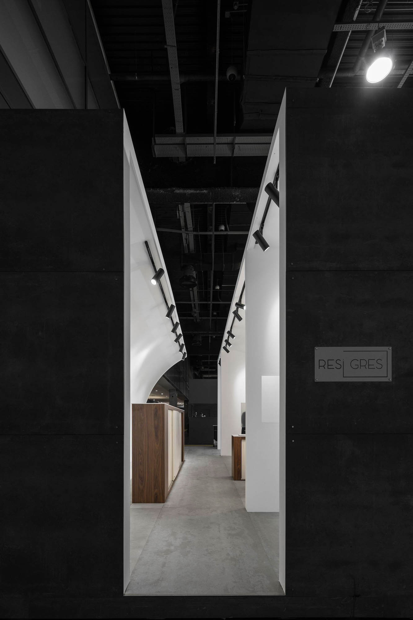 Stand Resigres Cevisama Em Valencia Do Atelier De Arquitetura Xa