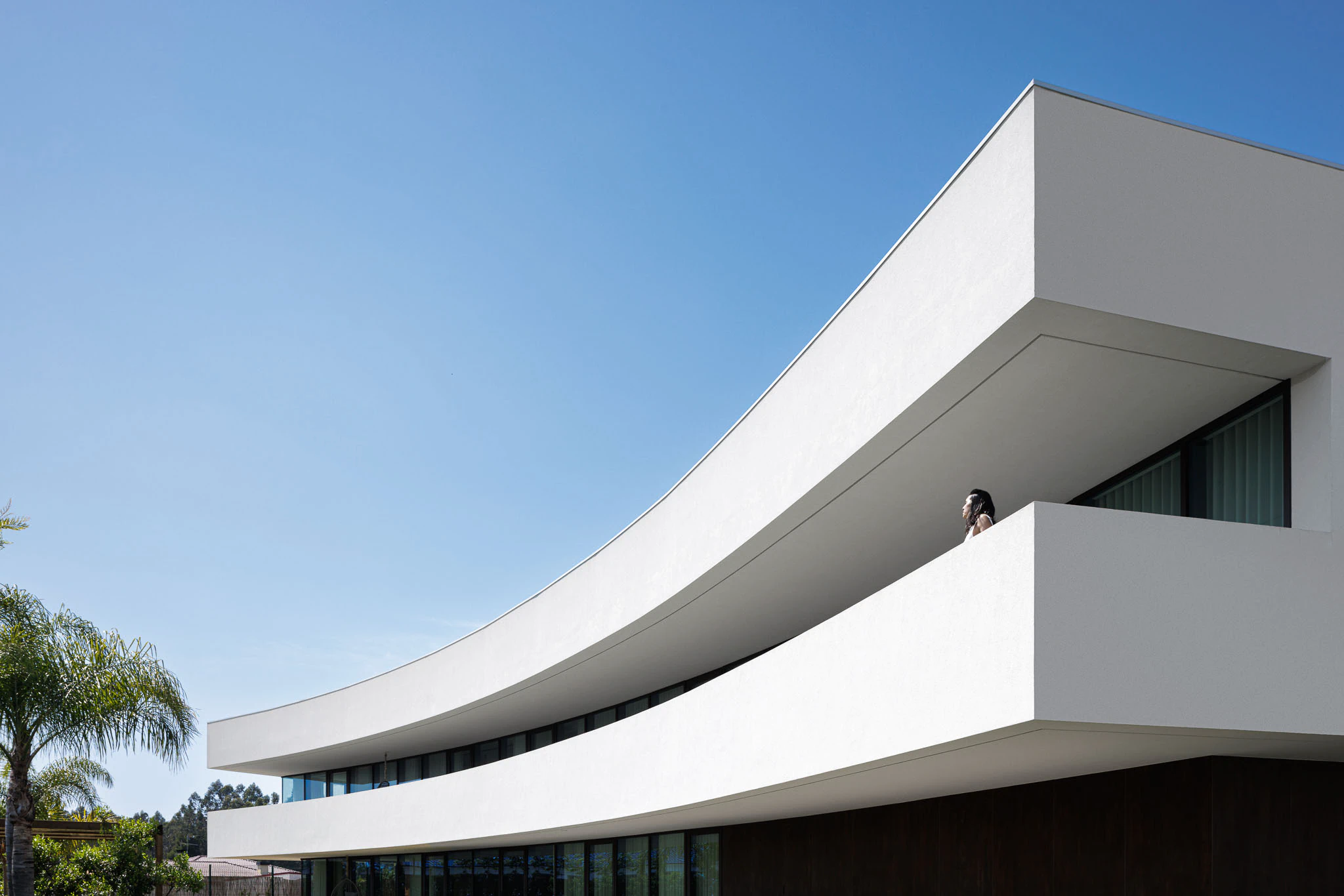 Casa 109 em Vagos com Arquitectura Frari e fotografias de Ivo Ta