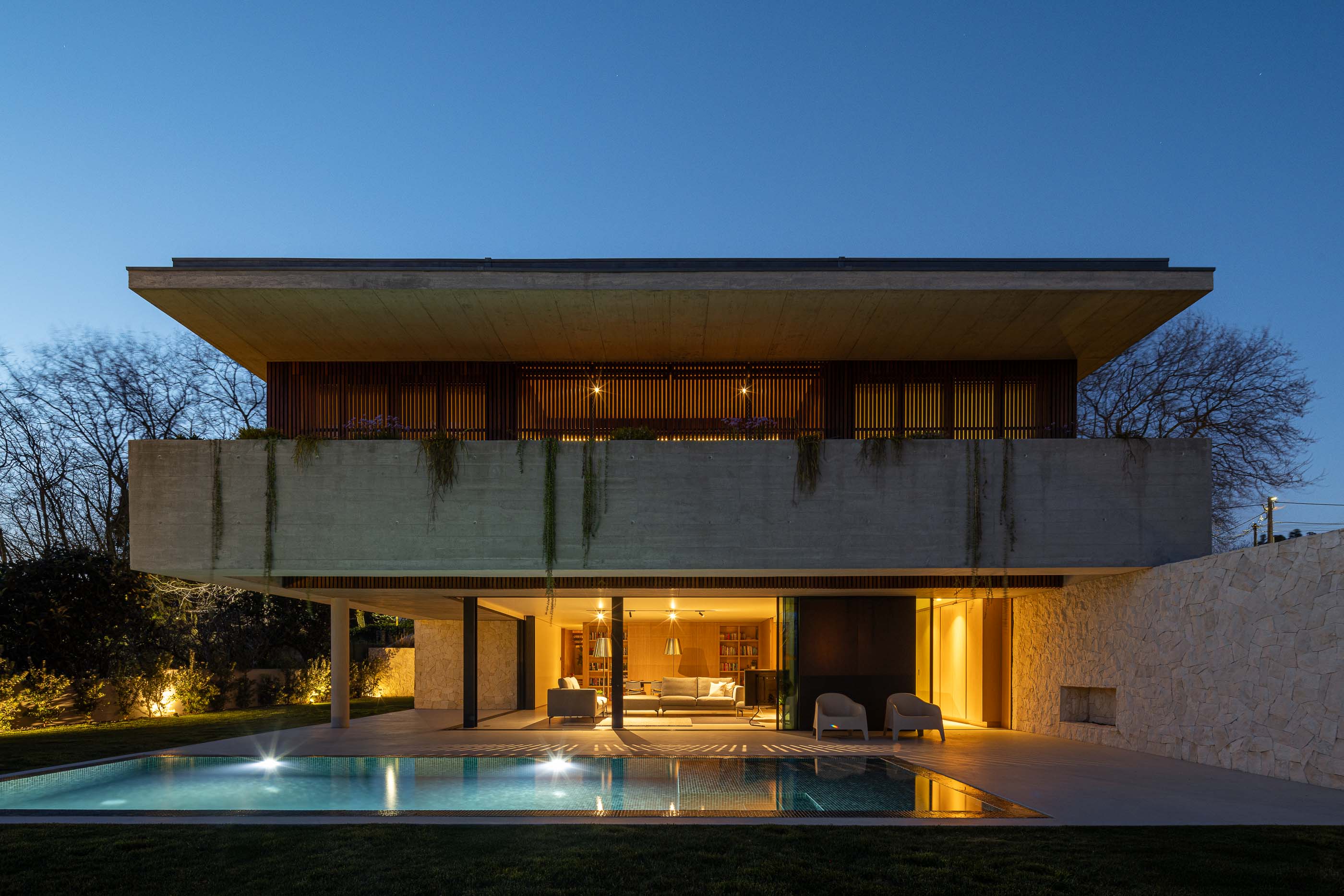 Casa M arquitetura Silverline e fotografia Ivo Tavares