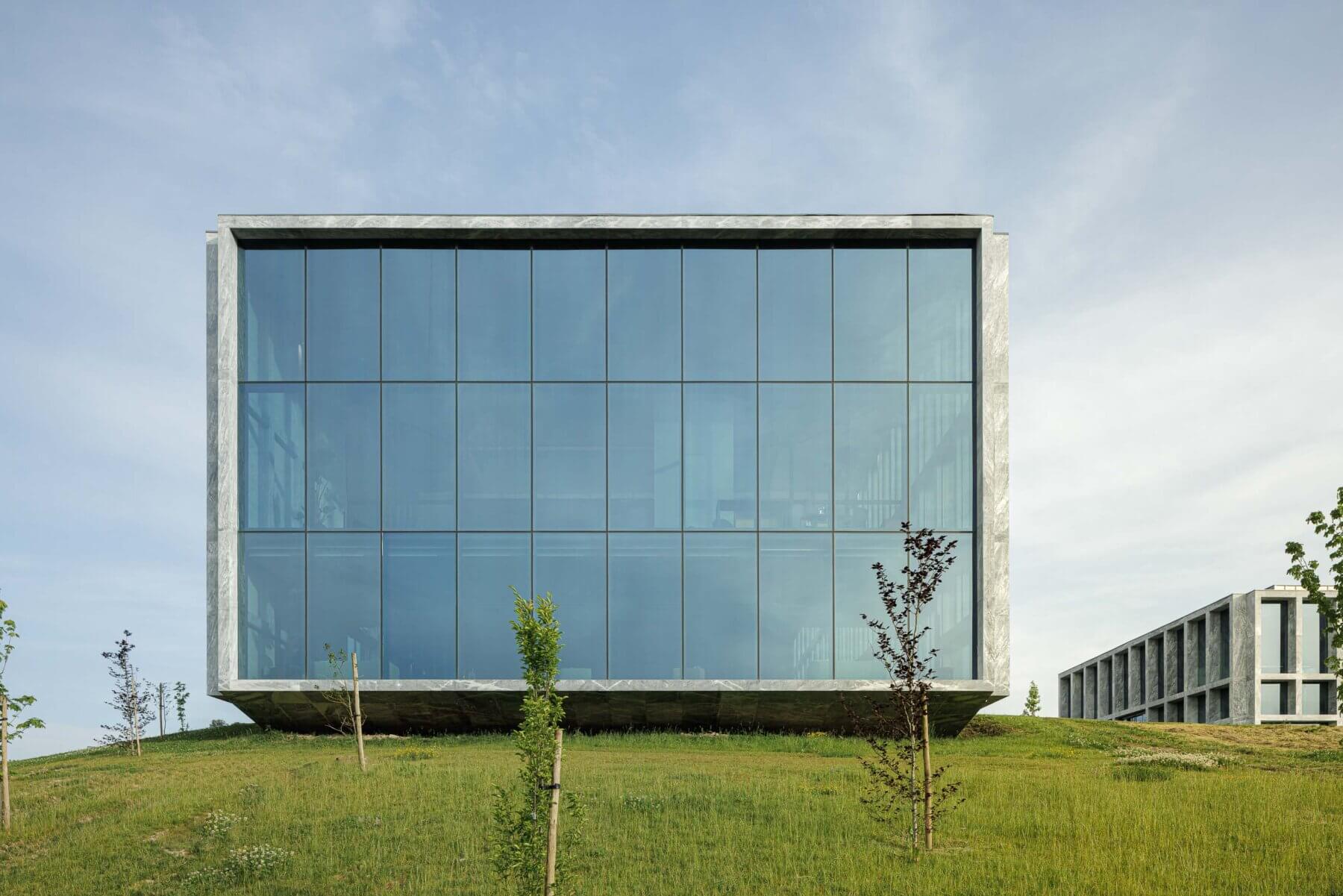 Escritorios Metyis arquitetura UNUM e fotografia Ivo Tavares