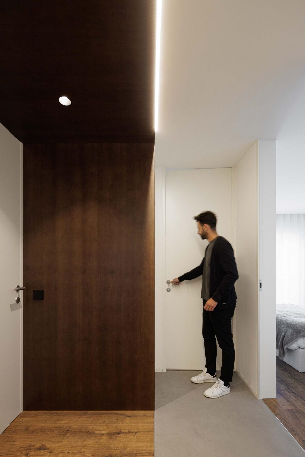 APARTAMENTO FP com arquitetura ARQUITECTOS RT e fotografia Ivo Tavares