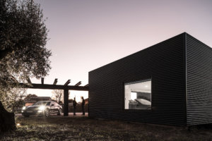 Reportagem Fotografia De Arquitectura Portuguesa Fotografo Ivo Tavares Studio Garagem De Paulo Martins.
